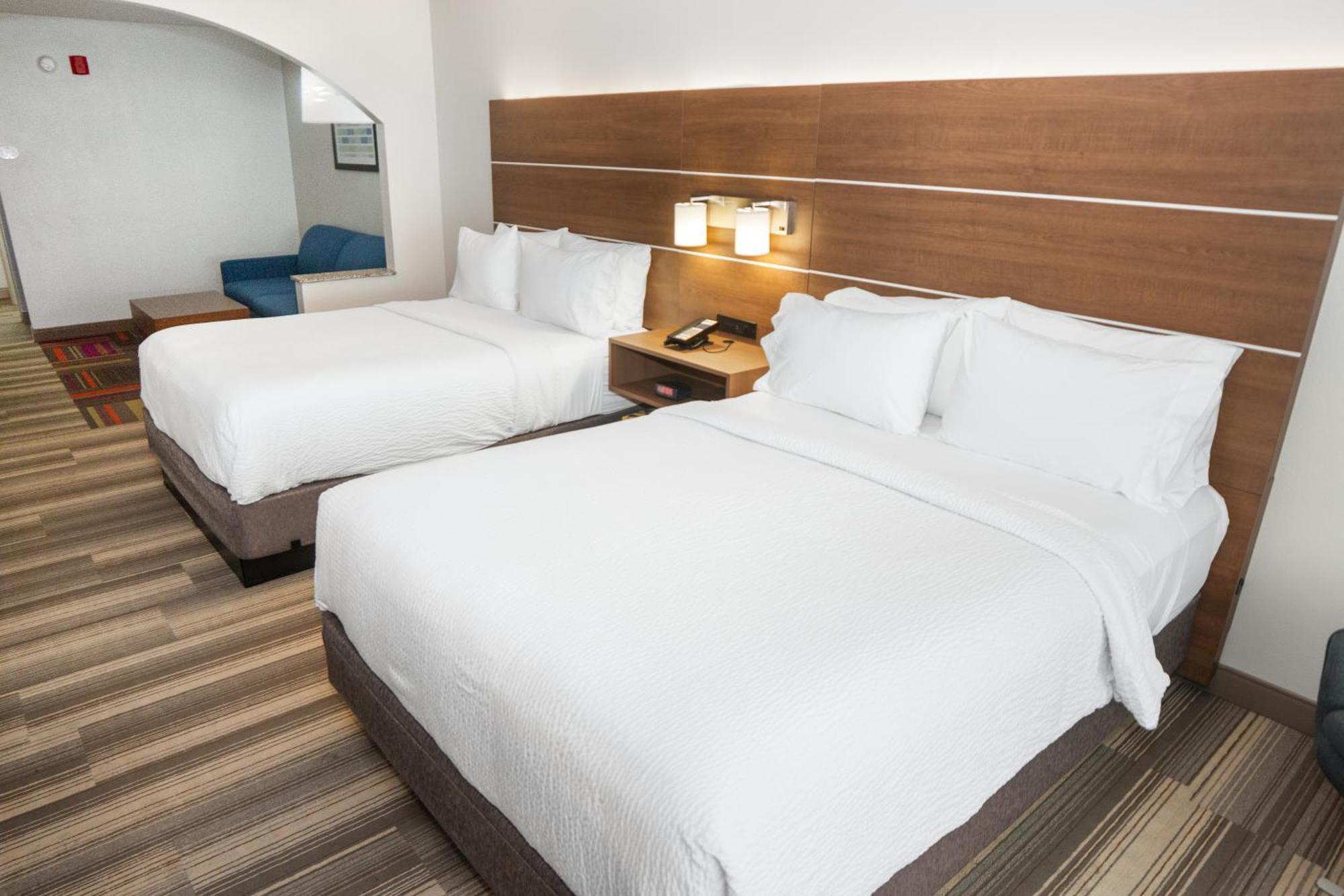 Holiday Inn Express And Suites Stroudsburg-Poconos By Ihg Екстер'єр фото
