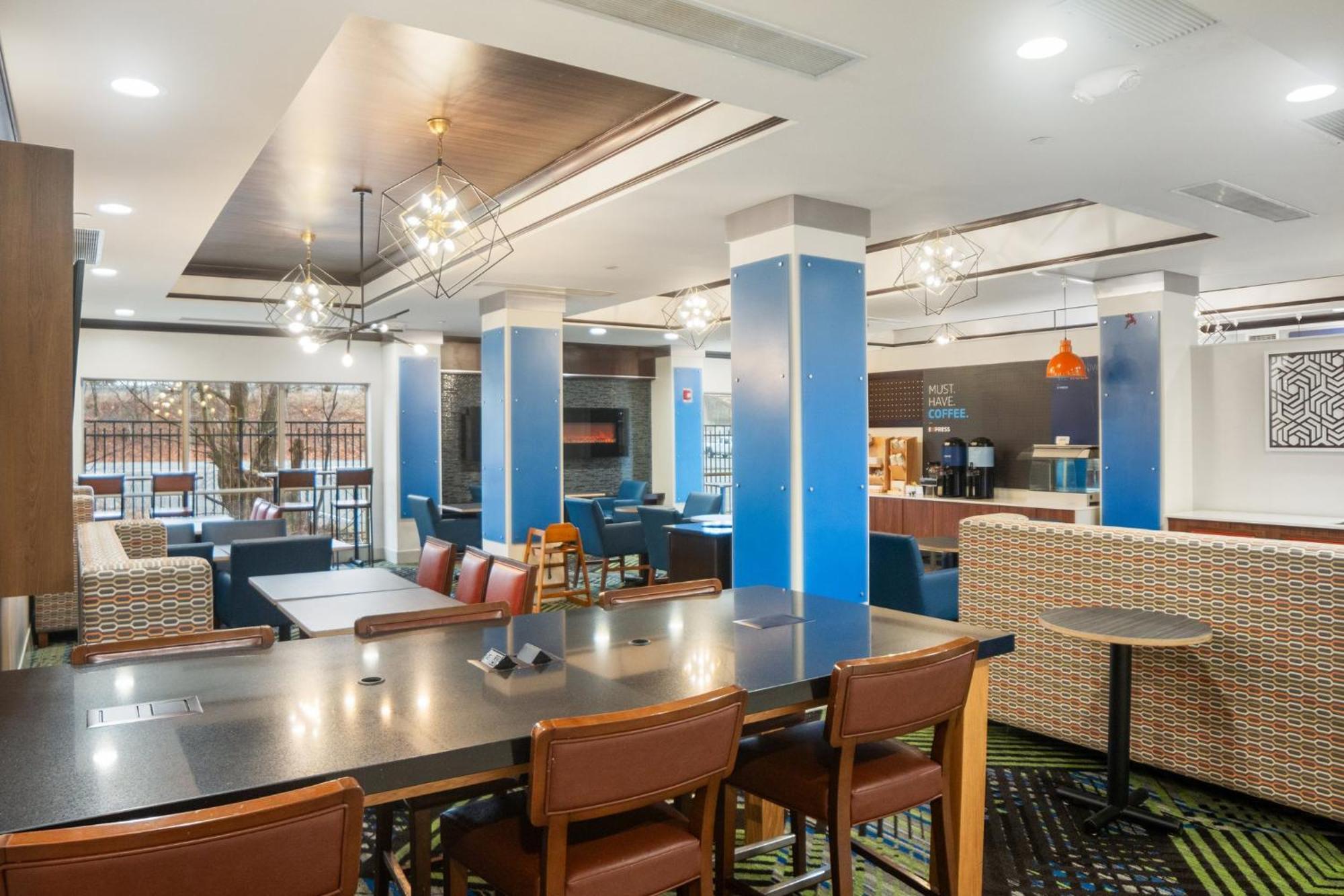 Holiday Inn Express And Suites Stroudsburg-Poconos By Ihg Екстер'єр фото